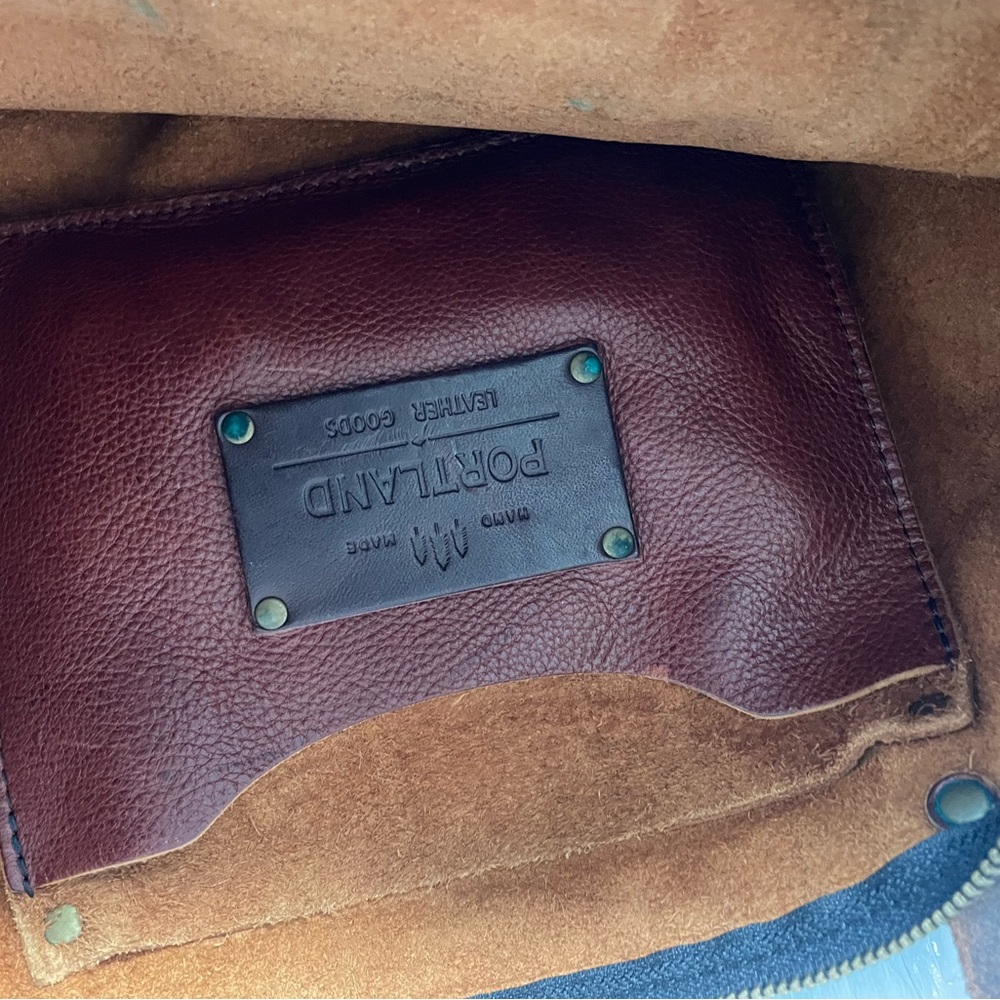 Portland Leather Nutmeg Tote, Size L, Great Condition - Picture 3 of 6